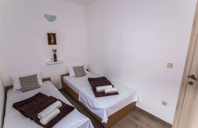 Spacious Apartment, Private Terrace in the Countryside, Wi-fi and Parking - Foto 4