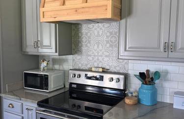 3 Bed, 2 and a half bath Gorgeous Coastal Home 1 block from beach! - Foto 14