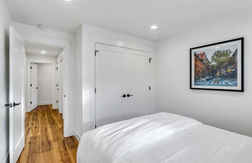 Sunny 3BR Retreat Near Everett Waterfront - Photo 4