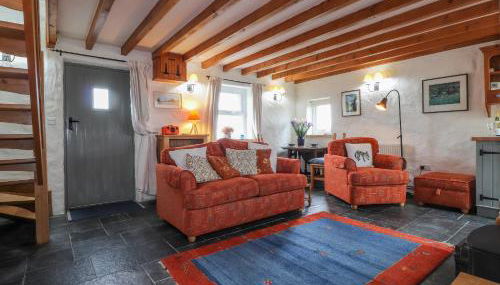 Post Office Cottage - Photo 2