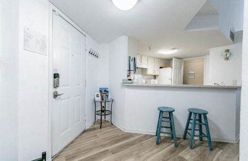 o BEAUTIFUL CONDO MINUTES FROM GORGEOUS CLEARWATER BEACHES o - Foto 11