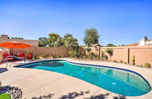 Pool, Putting Green, Fire Pit Elegant Peoria Home - Foto 35