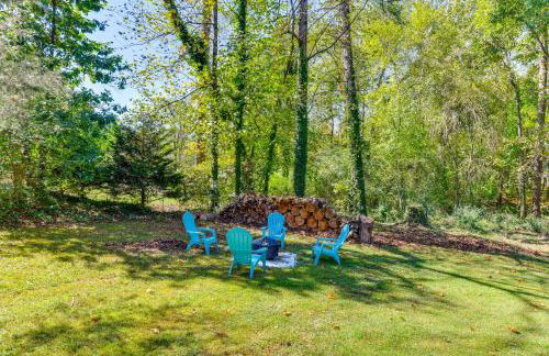 1 Mi to Dtwn Home with Fire Pit and Deck in Hudson! - Foto 30