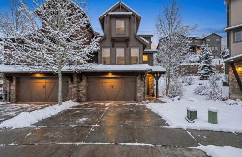 Charming 3BR-Near Skiing & Hiking - Foto 23