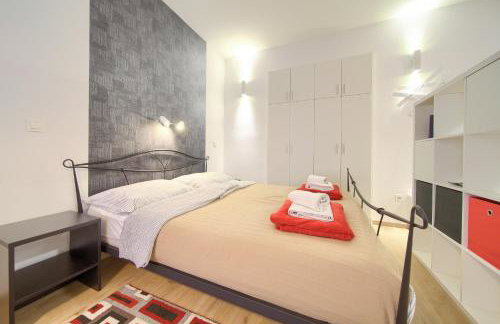 Logo apartments 5 min walk to main square - Foto 6