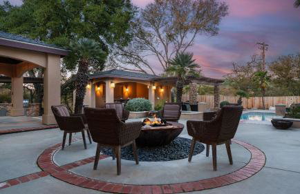 Ten-Acre Wine Country Estate Near Paso Robles w Pool Views El Pomar Estate by AvantStay - Foto 7