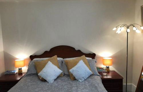 Tranquil Welsh Mountain Gem, Abertillery, Wales - Foto 13