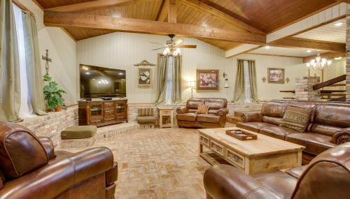 Dularge Grand Villa - Steps to Marina and Fishing! - Foto 5