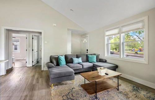 Pet Friendly Family Home Steps to Raleigh Greenway - Foto 17