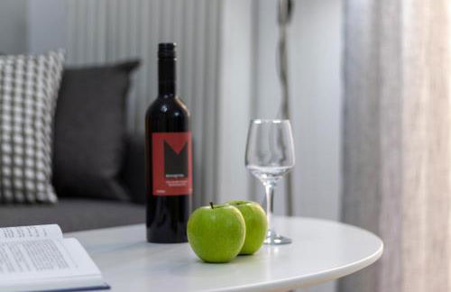 C3 Modern Spartan Apartment - Foto 5