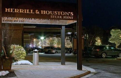 Beautiful Craftsman Style Home w/ Fenced Yard - Foto 49