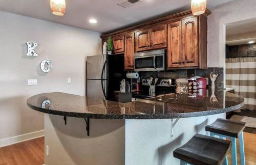 Amazing Locale 2KingBR 1BTH - Photo 16