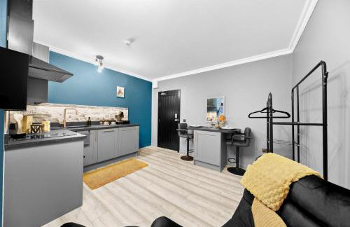 Downtown Studio 3 - Harrogate Town Centre - Photo 6