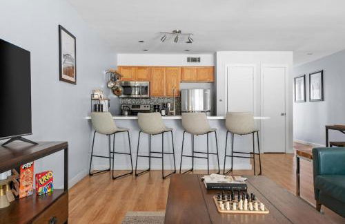 Minutes to ACL Downtown Retreat - Pool & Lake Access - Foto 14