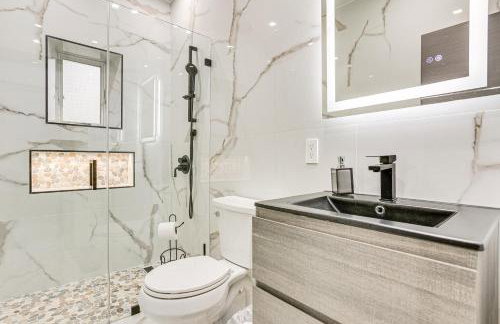 Waterfront Lake Hopatcong Home with Boat Dock! - Foto 22