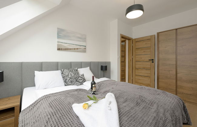 Zielona 11 Apartments by Renters - Photo 26