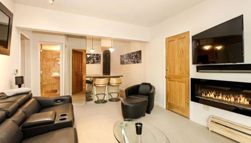 Durant Unit C12, Condo with 2 Fireplaces, Access to Pool & Hot Tub - Foto 2