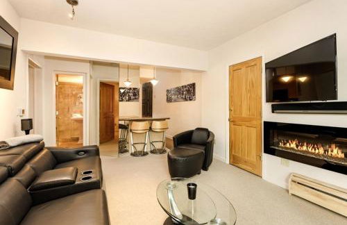 Durant Unit C12, Condo with 2 Fireplaces, Access to Pool & Hot Tub - Foto 2