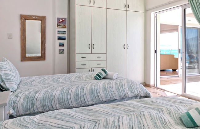 Harbour Views - Photo 4