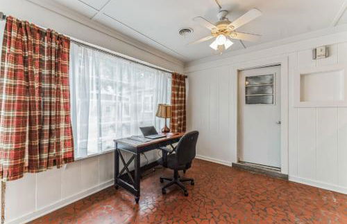 Mins to Graceland Secluded Rambling Ranch Style Home - Foto 28