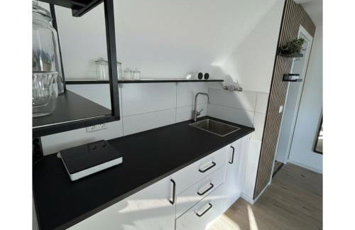 Light-filled Top-Floor Studio in Karlsruhe-Mühlburg - APOLONIAliving - Apt4 - Foto 5