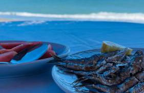 A 5 min Estación de Tren- Patio-Parking y Playa - Foto 17