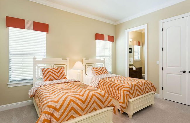 5 Bed 5 Ba Villa with Game Room, Pool & Spa - Foto 21