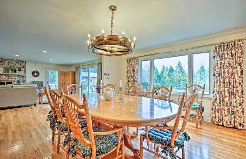 Family Winter Retreat with Hot Tub 14 Mi to Slopes! - Foto 9