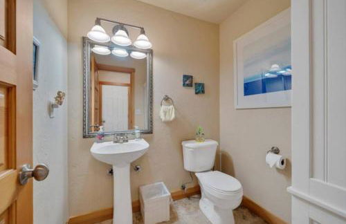 Heaven by the Sea Peaceful 3BR by the Ocean - Foto 13