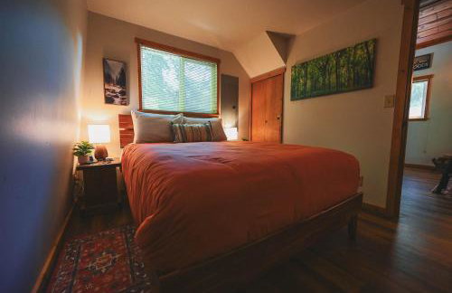 NWPADS-Verlot River Cabin - Hot Tub-Firepit-Beach - Foto 13