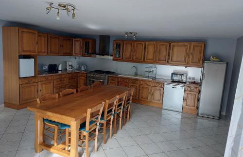 maison individuelle au calme sur l'Aubrac - Foto 16