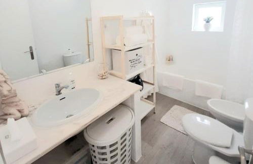 Alojamento local "CASA BRANCA" - Foto 8