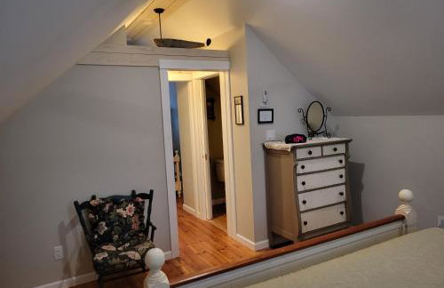 4 Seasons 4 bedroom lake level home - Foto 14