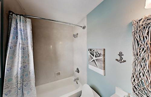 Escape Steps to Beach Large Deck Group Ready - Foto 12