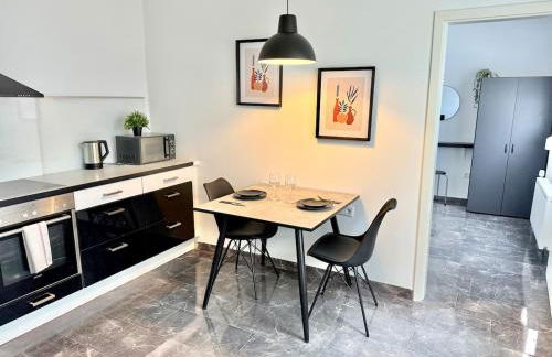 6 Min zum Hbf - Ideal für Paare, Solo-Reisende oder Business-Reisende - Foto 1