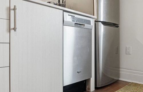 Placemakr Dupont Circle - Photo 124