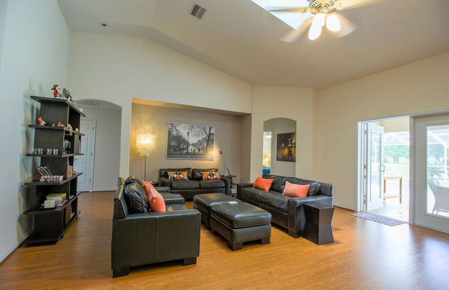 Spacious Modern Pool Home, Family & Golf Trips - 4727 4 Bedroom Home by RedAwning - Foto 10