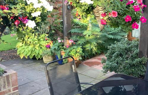 Brook Lodge Country Cottage - Photo 5