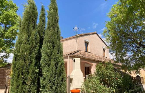 SOUS UN OLIVIER Gîte Le Chêne, au calme avec climatisation et piscine - Foto 23