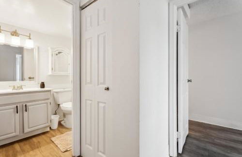 Legacy at Imperial Village 314 I 2 Bed 2 Bath - Foto 3