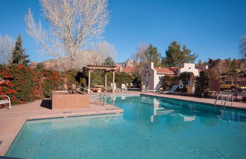 Refreshing Sedona Sanctuary with Pool and Hot Tub for Family - Foto 14