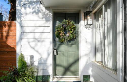 Bright & Modern Basement Apartment DT N'hood - Foto 20