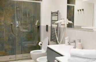 Cosmo 38 Luxury Apartments - Free Parking - Photo 68