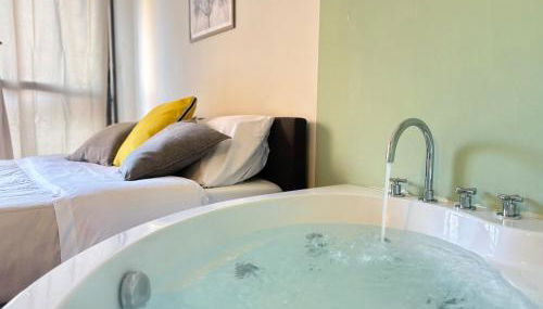 Luxury Studio con Private Jacuzzi, Spa Experience - Foto 1