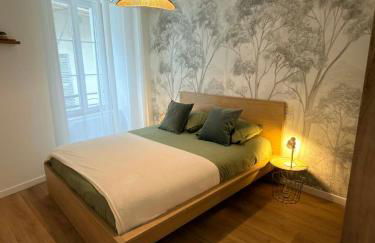 Le salon des voyageurs - Appartement au coeur du Centre Historique de Dole avec Terrasse - Foto 6