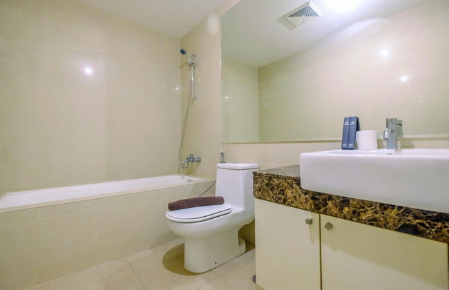 Warm and Comfy 2BR Apartment at Casa Grande Residence - Foto 14