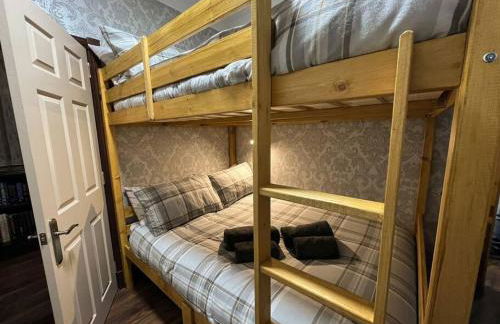 The Nook Crieff - central 2-bed with garden :) - Photo 4