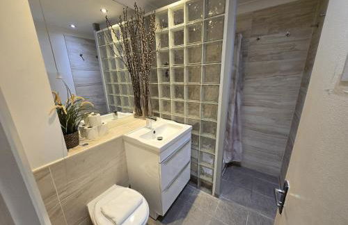 Superior Canary Wharf O2 Arena 2BR Apartment - Photo 41