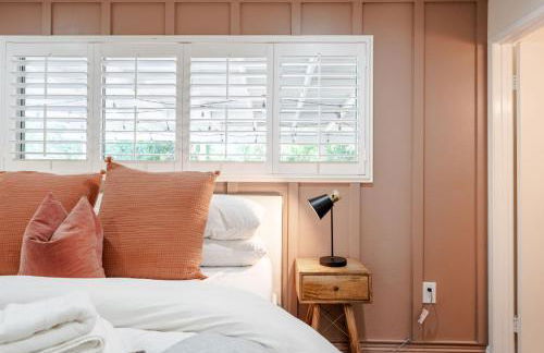 Elegant Retreat w/ Game room in Heart of OC - Foto 7