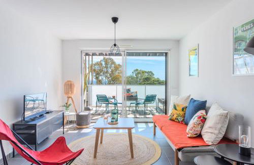 Appartement Vue Mer 50m plage des Salins Piscine 2 parkings Terrasse - Foto 3